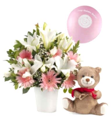 Kız Bebek Aranjmanı